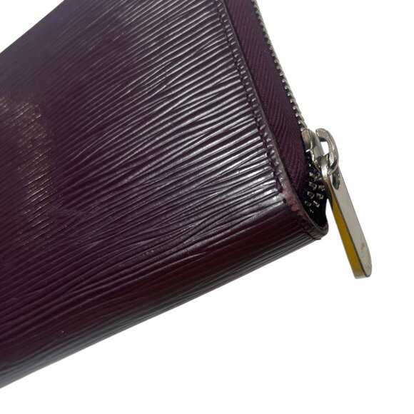 Louis Vuitton 2008 France Purple Epi Zip Around Wallet - Picture 9 of 14